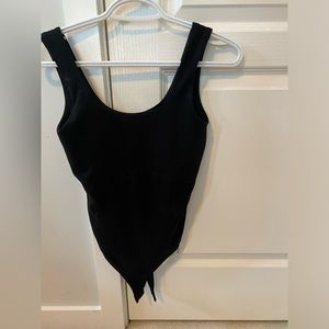 Size small old navy bodysuit
